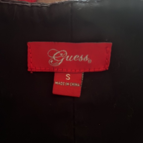 Vest - Picture 3 of 3